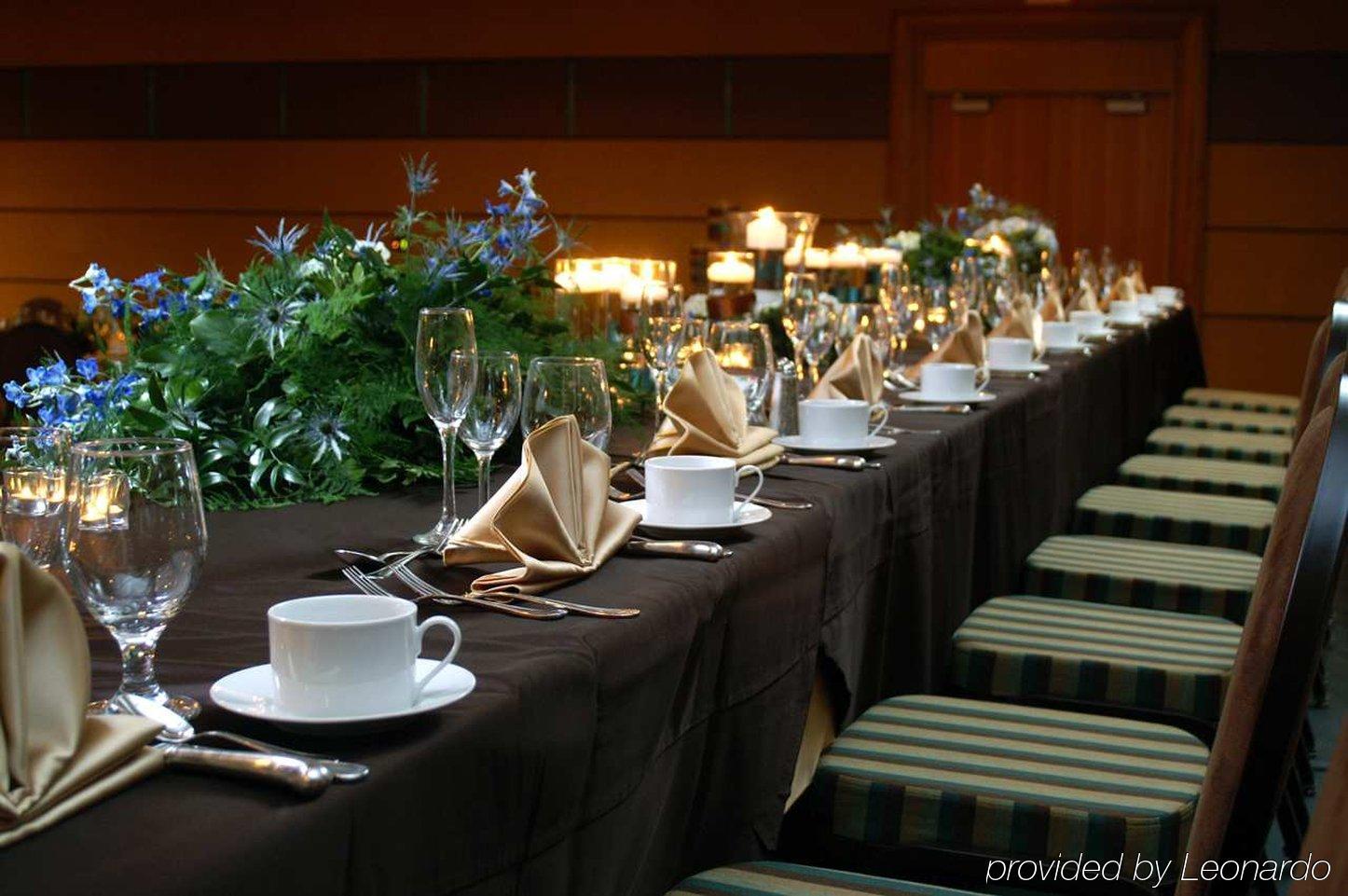 Doubletree By Hilton Chicago - Arlington Heights Hotel Restoran gambar