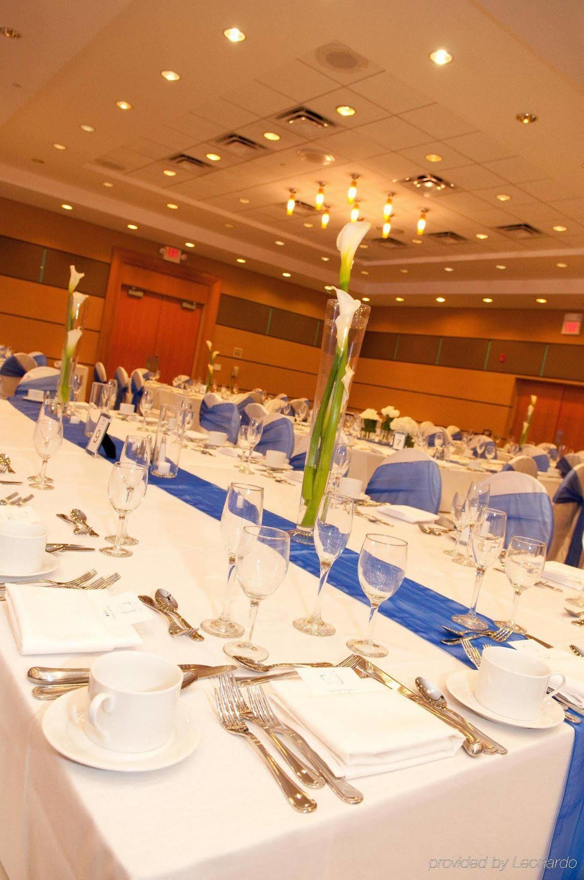 Doubletree By Hilton Chicago - Arlington Heights Hotel Restoran gambar